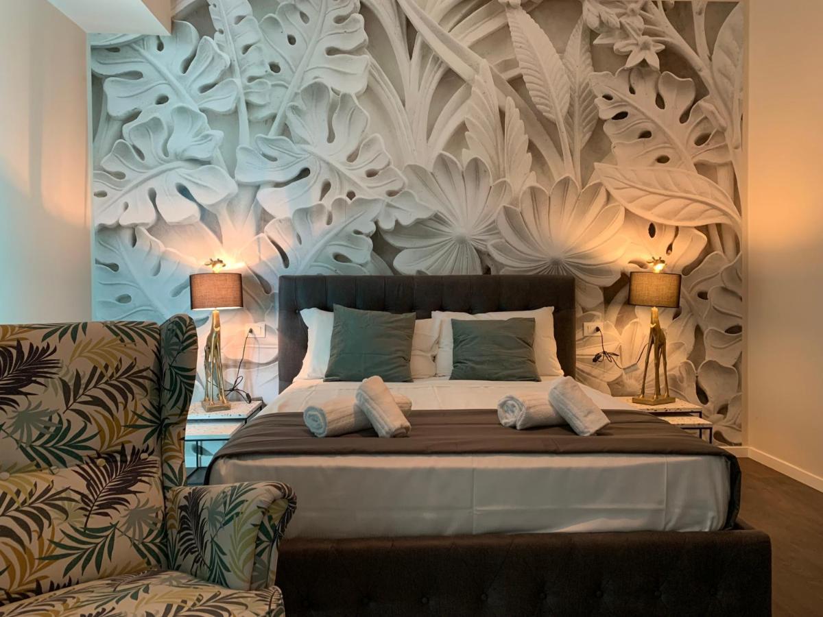 Suite Lame 37 Rental Rooms Болонья Екстер'єр фото