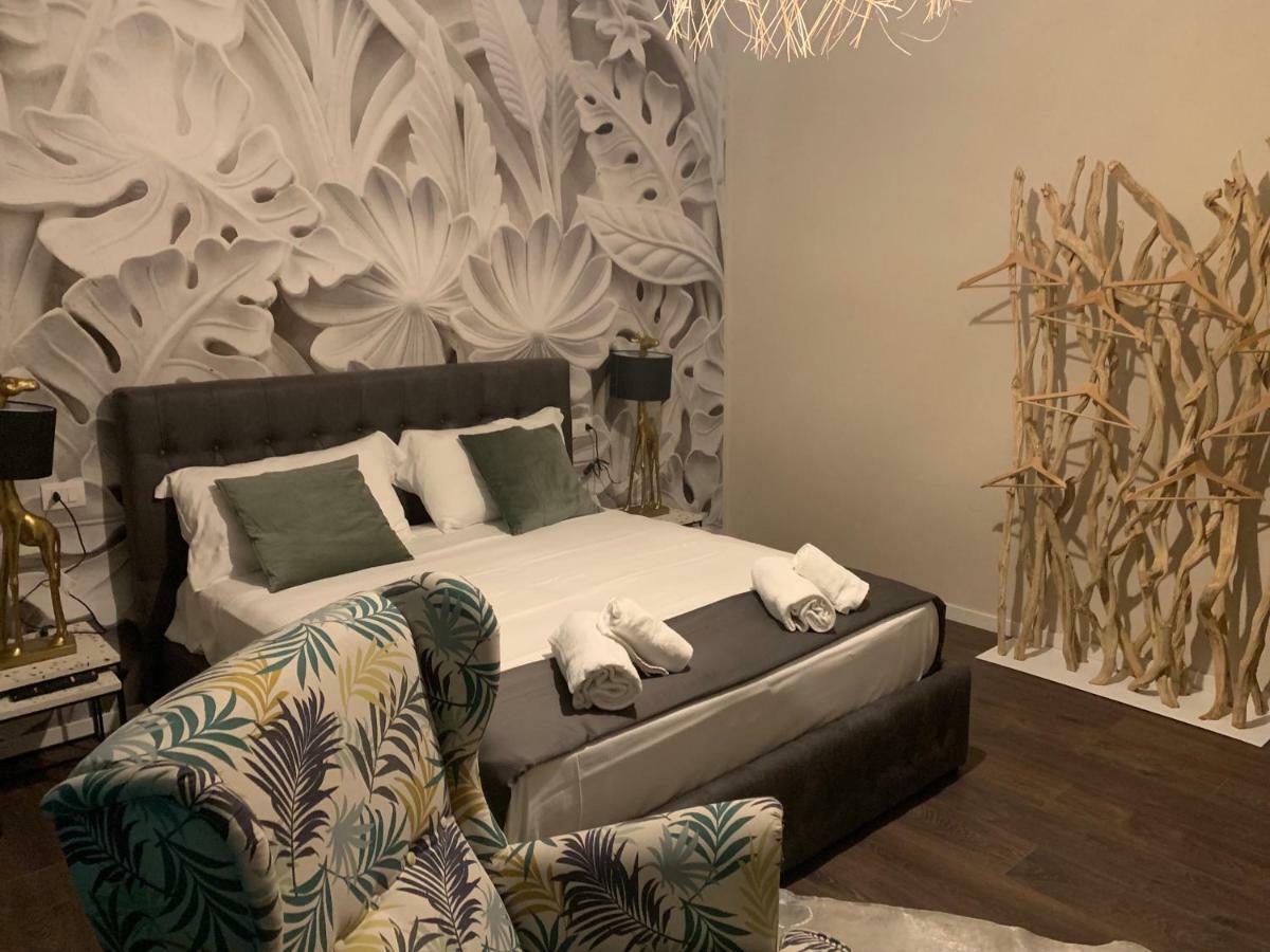 Suite Lame 37 Rental Rooms Болонья Екстер'єр фото