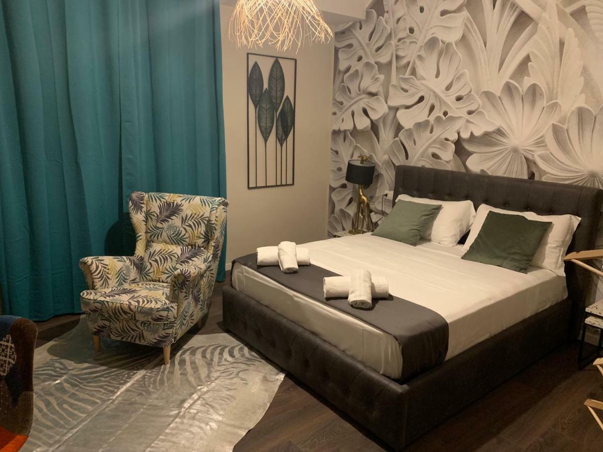 Suite Lame 37 Rental Rooms Болонья Екстер'єр фото
